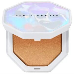 NIB: Fenty Beauty Demi’Glow Highlighter Compact - Rich Hunnie!